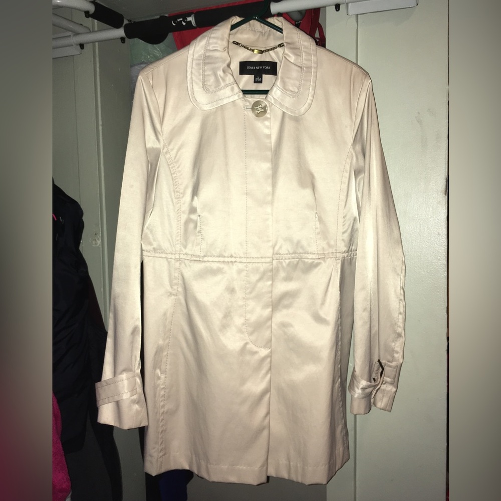 Trench coat